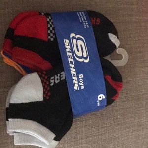 Skechers boy socks  6 pairs